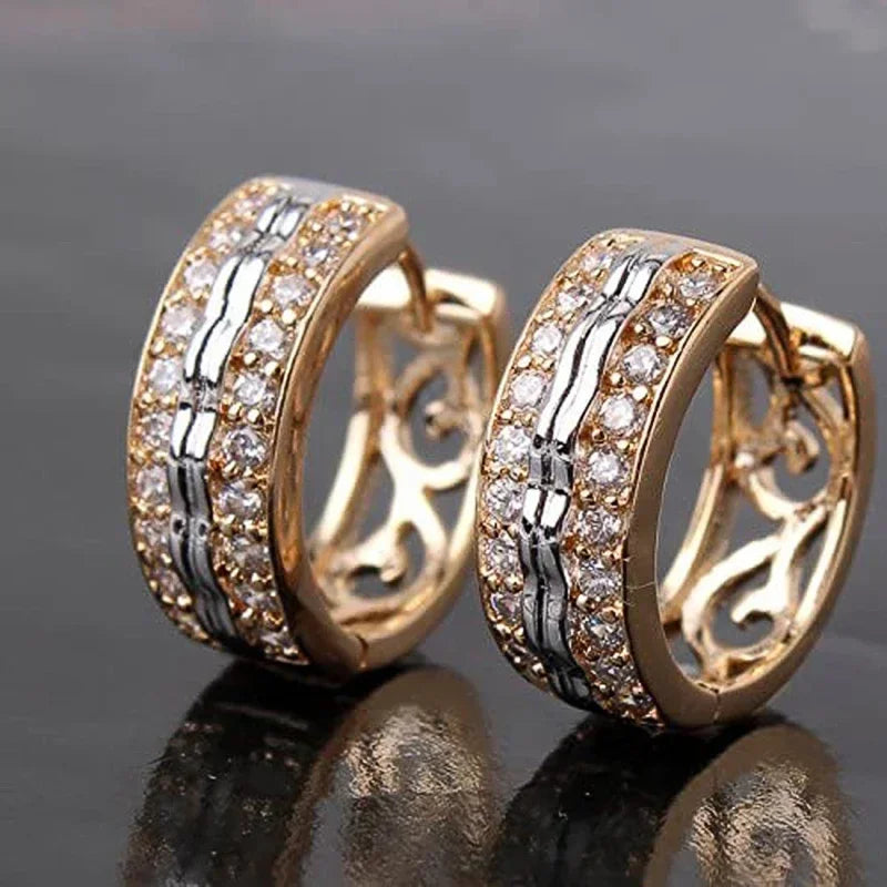 Créoles Luxe Pavées Zircon Couleur Or — Boucles d'Oreilles Femme Élégantes