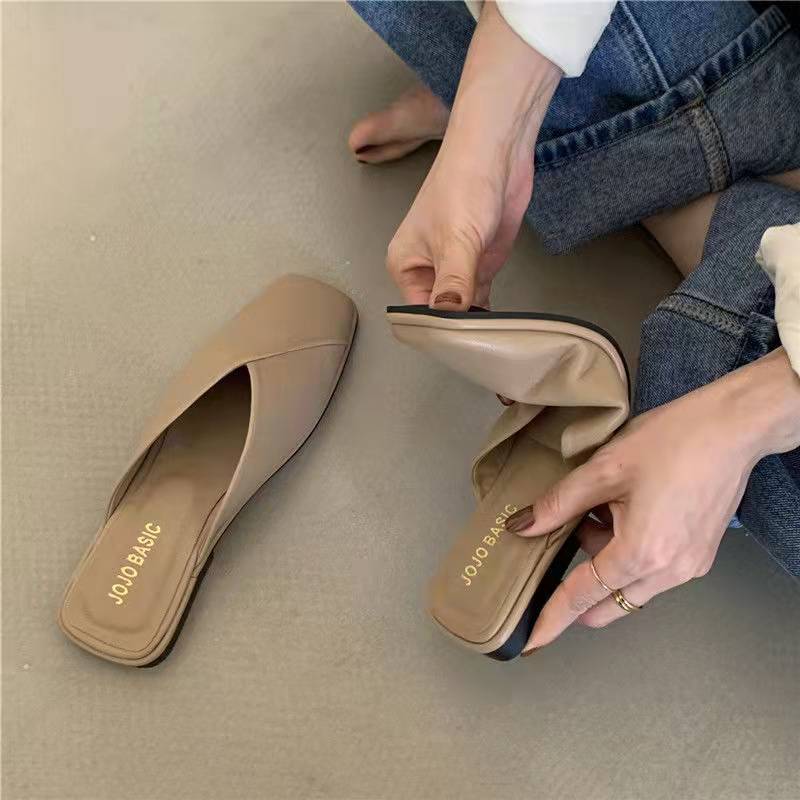 Mules Designer Cuir Bout Pointu Femme Été 2025 – Sandales Élégantes Chic Low Heel