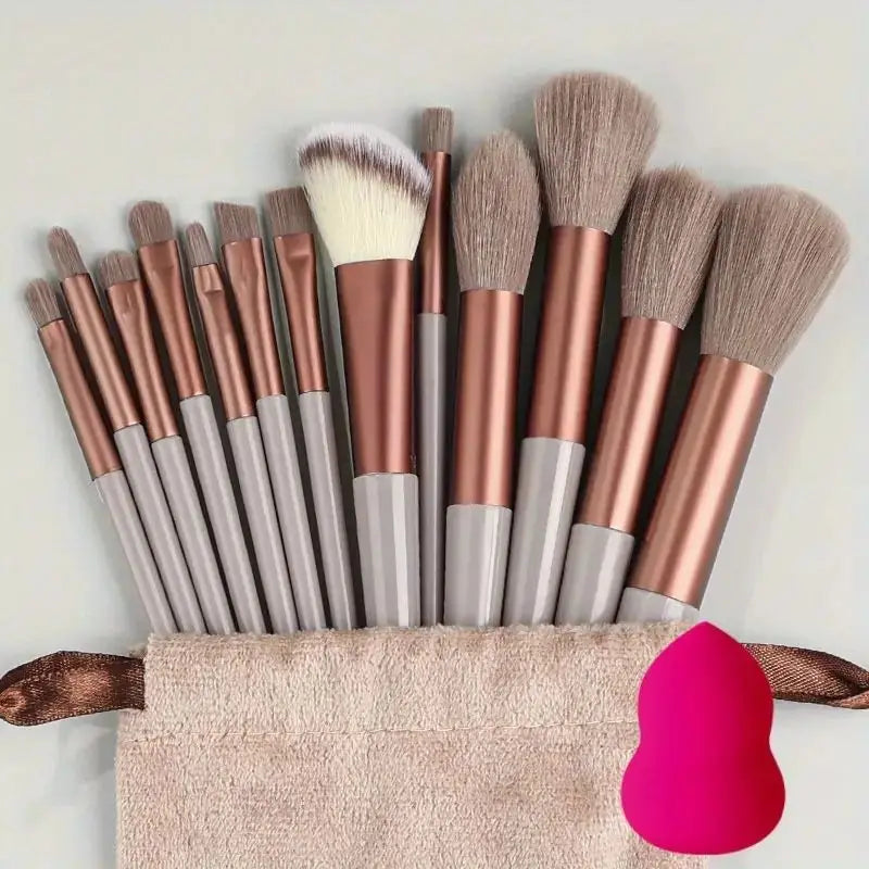 Set Pinceaux Maquillage Professionnel – Fond de Teint, Poudre, Fard à Paupières & Kabuki | Ultra-Doux & Précis