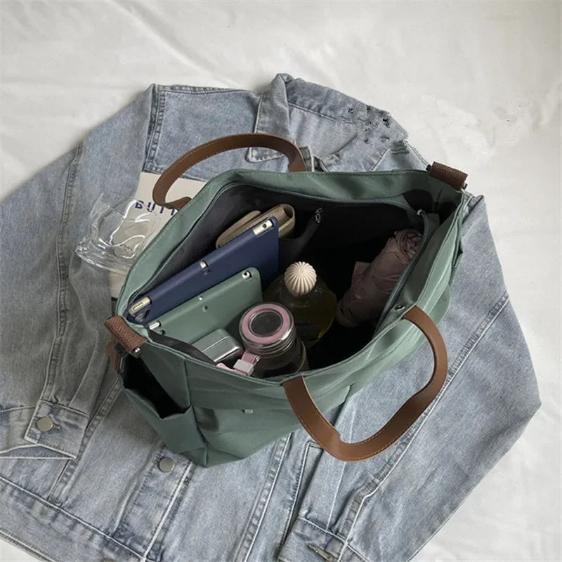 Grand Sac Cabas Nylon Femme – Tote Bag Stylish Bandoulière & Épaule | Voyage, Business, Fitness & Shopping | Léger & Résistant