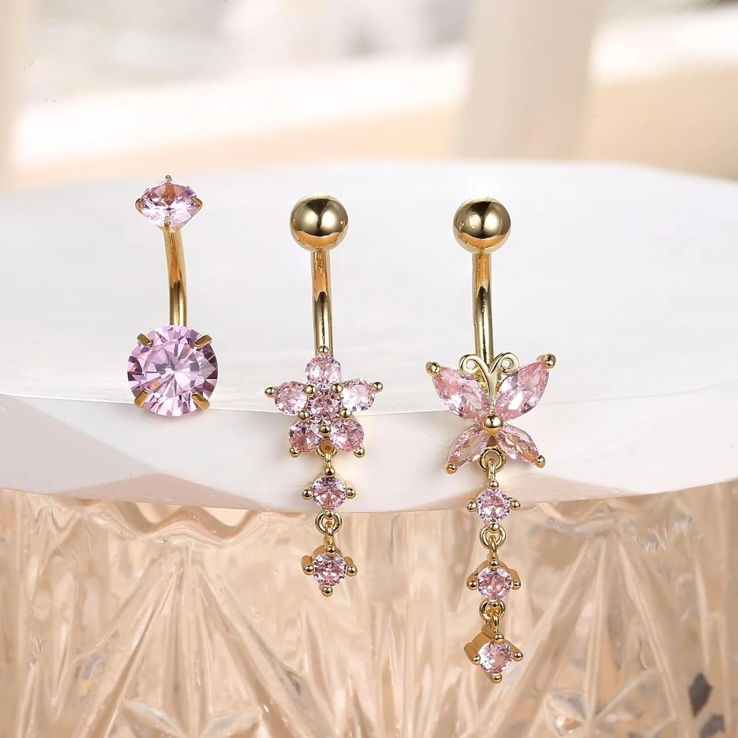 Piercing Nombril 14G Acier Chirurgical Fleur CZ Pendentif – Anneau Nombril Femme Premium & Hypoallergénique | Body Jewelry Élégant & Sécurisé
