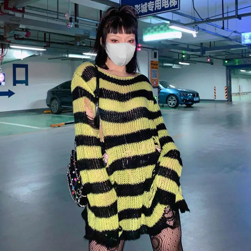 Gothic Damen Strickpullover Lila Streifen Zerrissen Ausgefranst – Fairy Grunge Lolita Emo Streetwear Stil