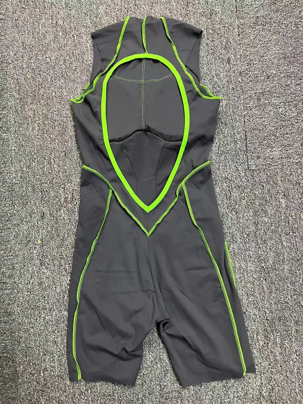 Bodysuit Yoga Push-Up Rembourré Bicolore - Combinaison Short V Butt Gainante Gym & Fitness Femme