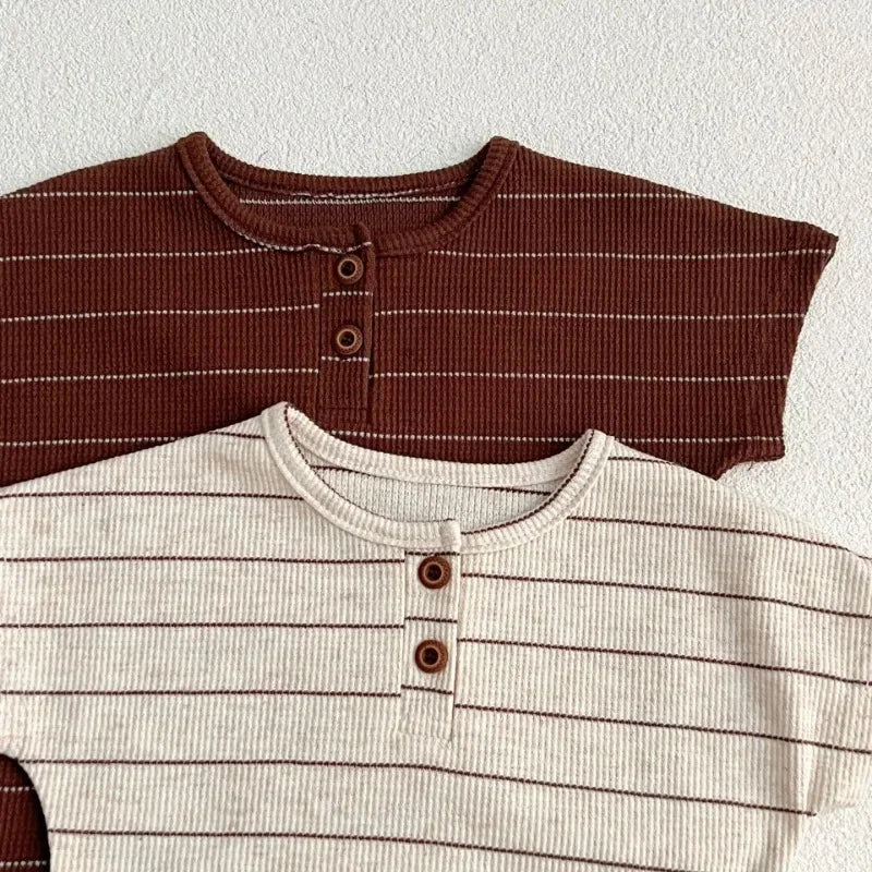 Ensemble 2 Pièces Bébé T-Shirt + Short Rayures Style Sportswear – Tenue Été Garçon Fille Douce