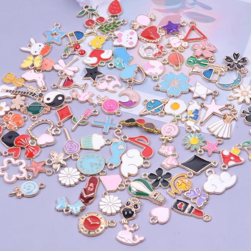 Pendentifs Émail & Breloques Fleurs Mix DIY – Matériaux Bijoux Fait Main en Vrac | Lot Assortiment Bracelet & Collier | Idéal Créatrices & Revendeuses