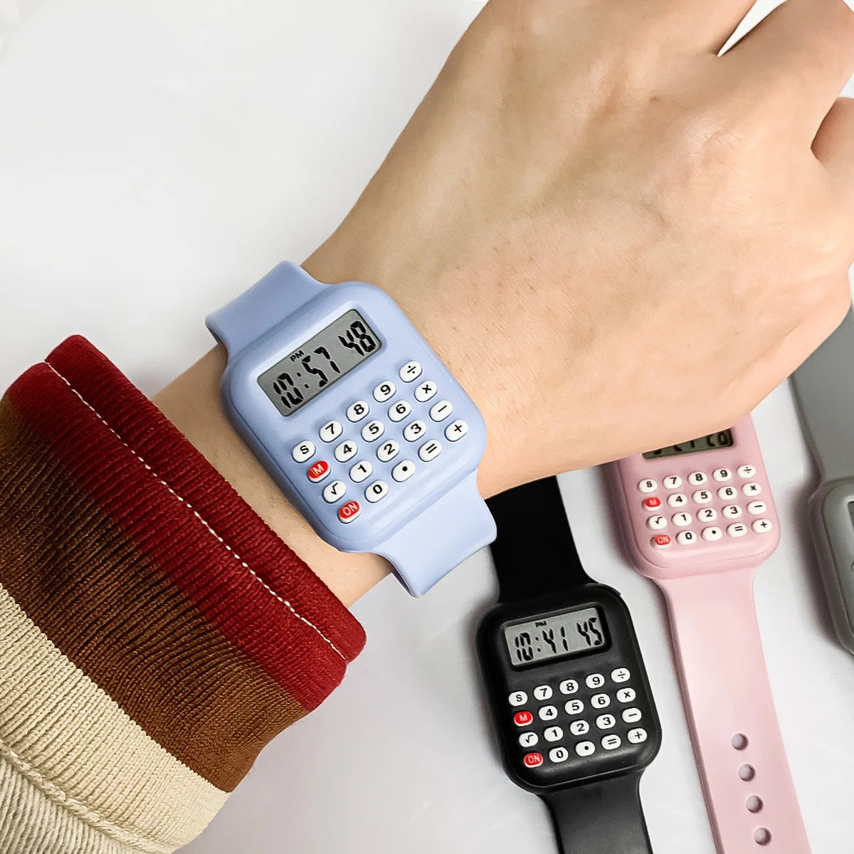 Montre Enfant Calculatrice Digital 2025 – Fille Garçon Student Heure Date Caoutchouc