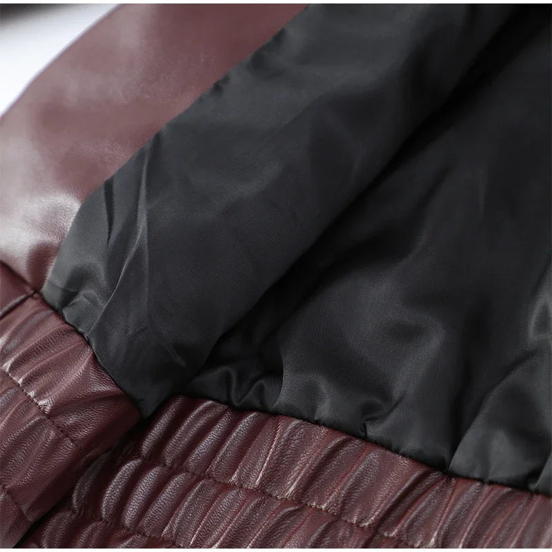 Kurze Damenjacke aus weinrotem PU-Leder, schmal geschnitten, Motorradstil, Reißverschluss, Revers, lange Ärmel – lässiger, schicker Perfecto | Highstreet