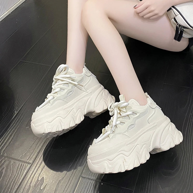 Sneakers Mesh Wedge 8.5cm Femme Chunky 2025 – Plateforme Respirante Talon Caché Été