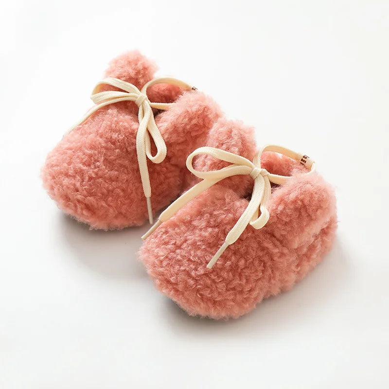 Chaussons Bébé Hiver Unisexe – Bottines Douces Cachemire Agneau Antidérapantes Chauds Nouveau-Né Toddler