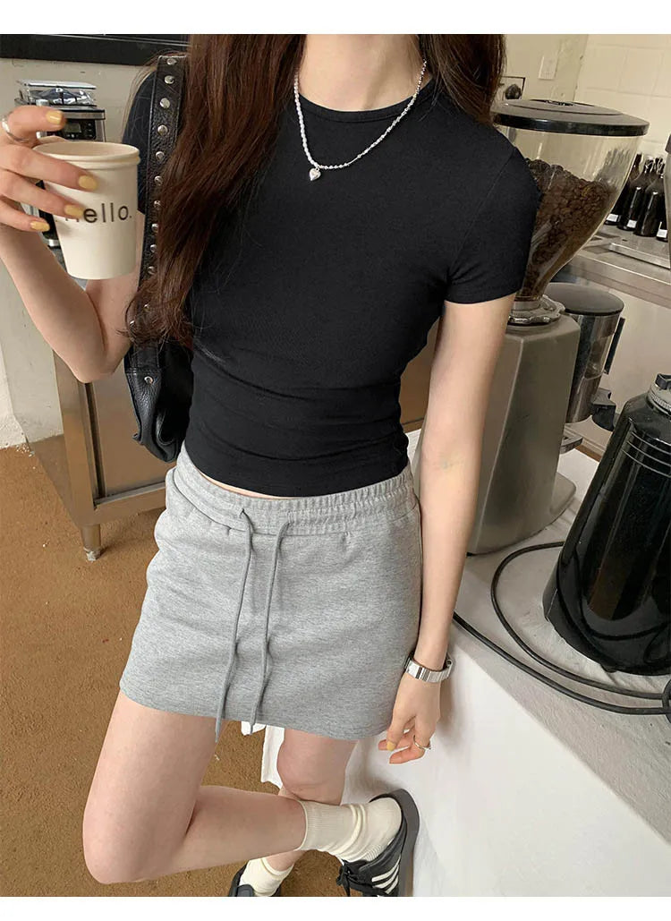 Crop Top Basique Uni Femme – Manches Courtes Col Rond Ajusté | Style Y2K Vintage Harajuku Streetwear