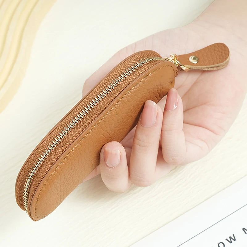 Porte-Monnaie Cuir Véritable Personnalisé – Mini Pochette Clés Rouge à Lèvres Prénom Femme Luxe
