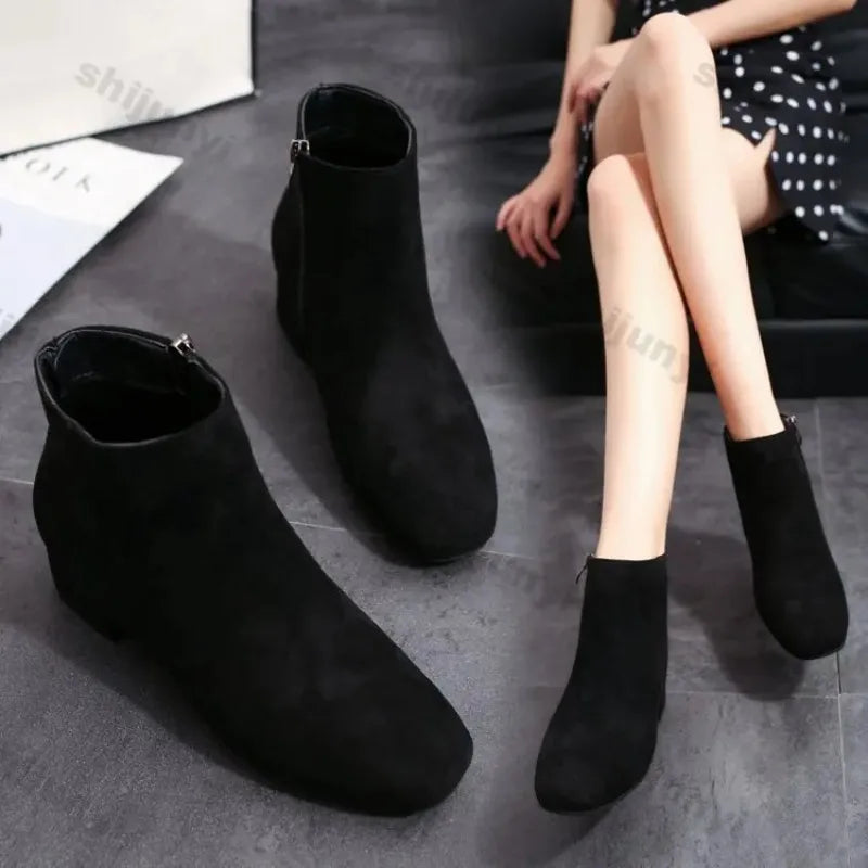 Bottines Suède Chunky Heel Snow Goth Femme – Mi-Talon Tendance Walking Élégant Automne