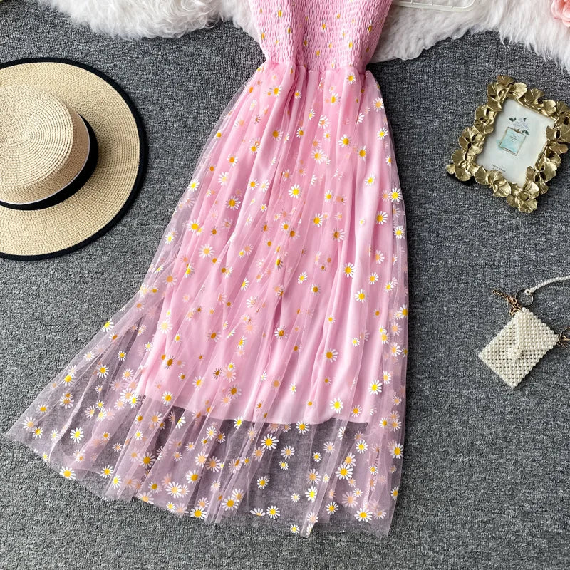 Robe Longue Dentelle Mesh Imprimé Marguerites - Bretelles Fines Fronces Sexy Korean Fashion Été