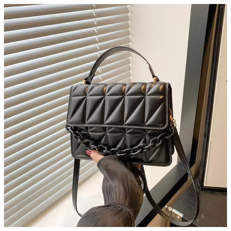 Sac Bandoulière Femme Chaîne Métal Logo – Pochette Crossbody Couleur Unie Fermeture Magnétique