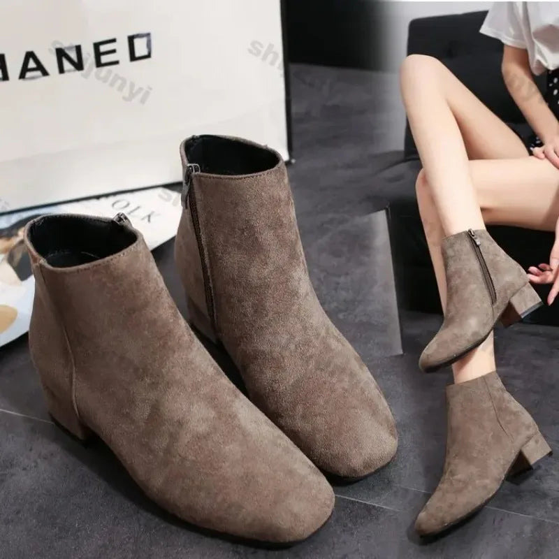 Bottines Suède Chunky Heel Snow Goth Femme – Mi-Talon Tendance Walking Élégant Automne