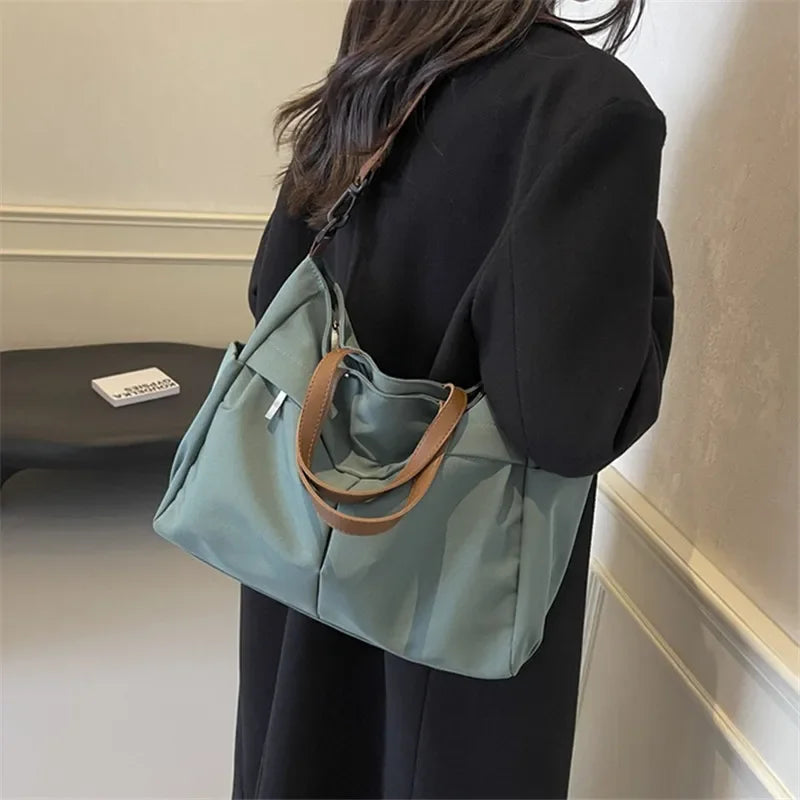 Grand Sac Cabas Nylon Femme – Tote Bag Stylish Bandoulière & Épaule | Voyage, Business, Fitness & Shopping | Léger & Résistant