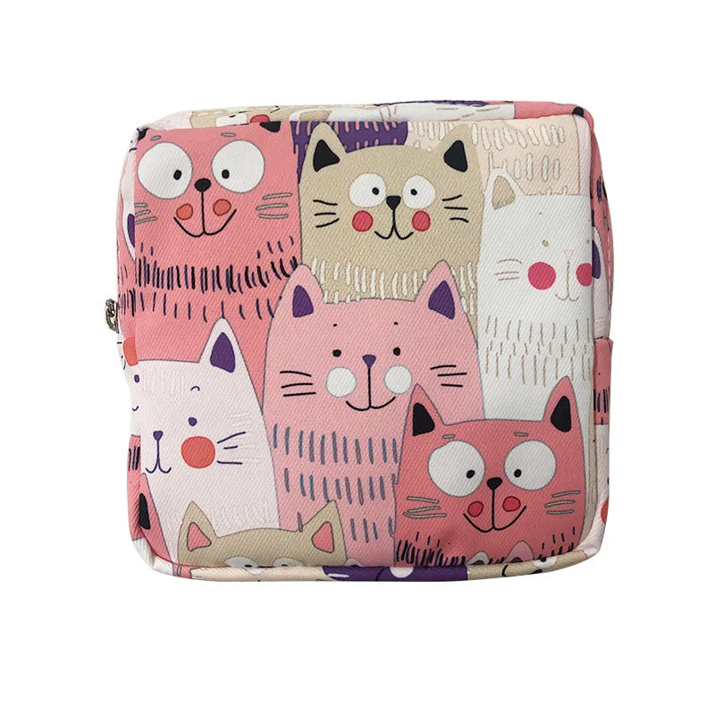 Mini Trousse Cosmétique Zippée Femme – Serviettes Hygiéniques, Rouge à Lèvres & Voyage | Pochette Monnaie & Écouteurs