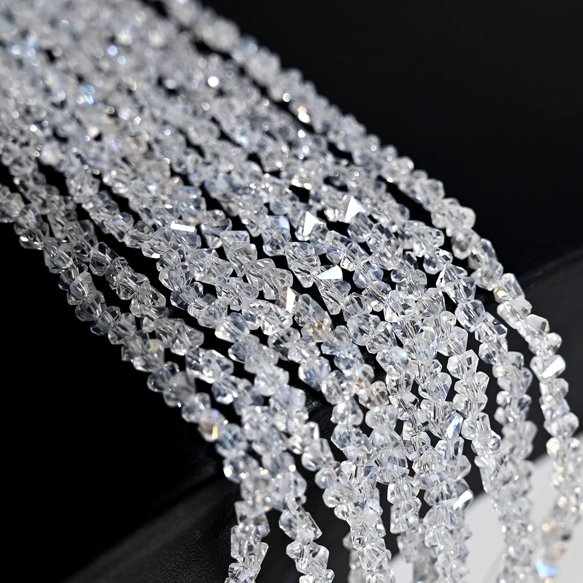Lot 120 Perles Cristal Autrichien Triangles 4mm — Intercalaires DIY Bracelet Collier