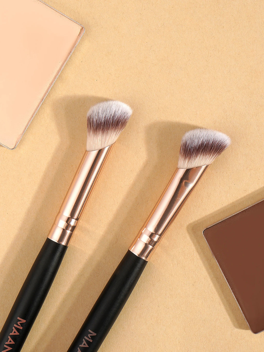 Set 4 Pinceaux Maquillage MAANGE Double Embout – Fond de Teint, Poudre & Fards | Boîte Voyage Débutante