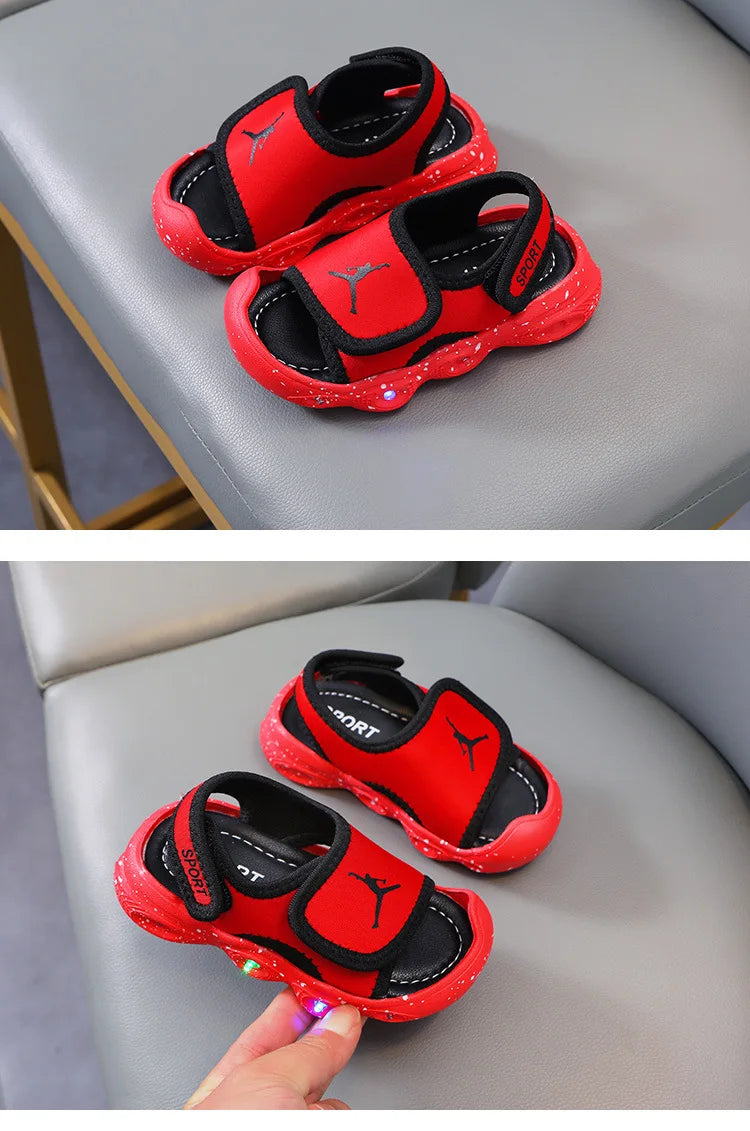 Chaussures LED Lumineuses Bébé Enfant Unisexe – Baskets Sandales Lumineuses Casual Toddler Garçon Fille