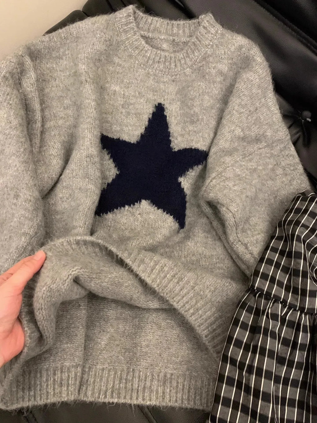Pull Femme Tricot Col Rond Doux Ample Imprimé Smiley – Sweat Cozy Style College | Automne Hiver