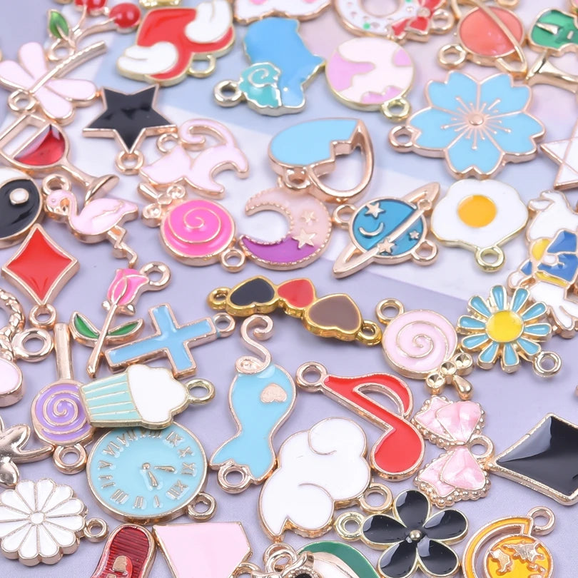 Pendentifs Émail & Breloques Fleurs Mix DIY – Matériaux Bijoux Fait Main en Vrac | Lot Assortiment Bracelet & Collier | Idéal Créatrices & Revendeuses