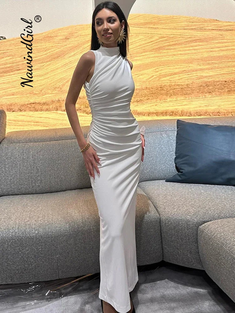 Damen Maxikleid Weiß Plissiert Ärmellos Rundhals – Schlank Machend Elegant | Sommerabend