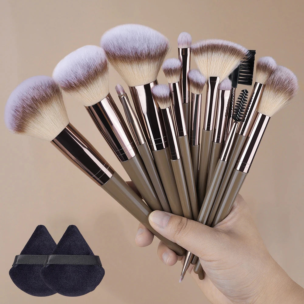 Set Pinceaux Maquillage Fluffy 3 à 20 Pcs – Poudre Libre, Fards & Blush | Brosse Fond de Teint Femme