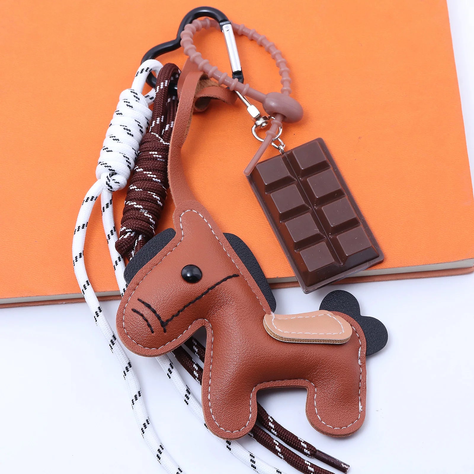 Porte-Clés Chien Saucisse Personnalisé – Pendentif Sac Corde Tressée Décoration Cadeau Mignon