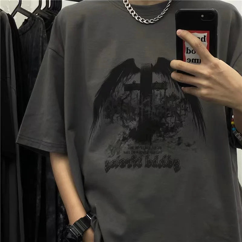 T-Shirt Unisexe Gothic Skull Oversize Loose Été – Streetwear Dark Anime Y2K Manches Courtes Tendance | Mode Homme & Femme