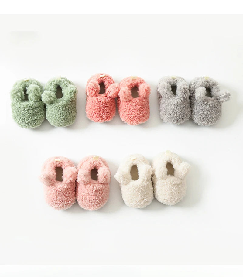 Chaussons Bébé Hiver Unisexe – Bottines Douces Cachemire Agneau Antidérapantes Chauds Nouveau-Né Toddler