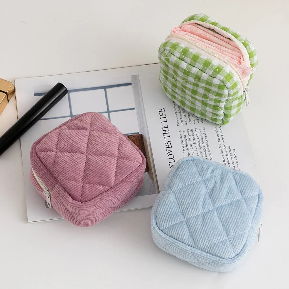 Pochette Hygiène Féminine – Trousse Serviettes & Tampons | Organisateur Cosmétique