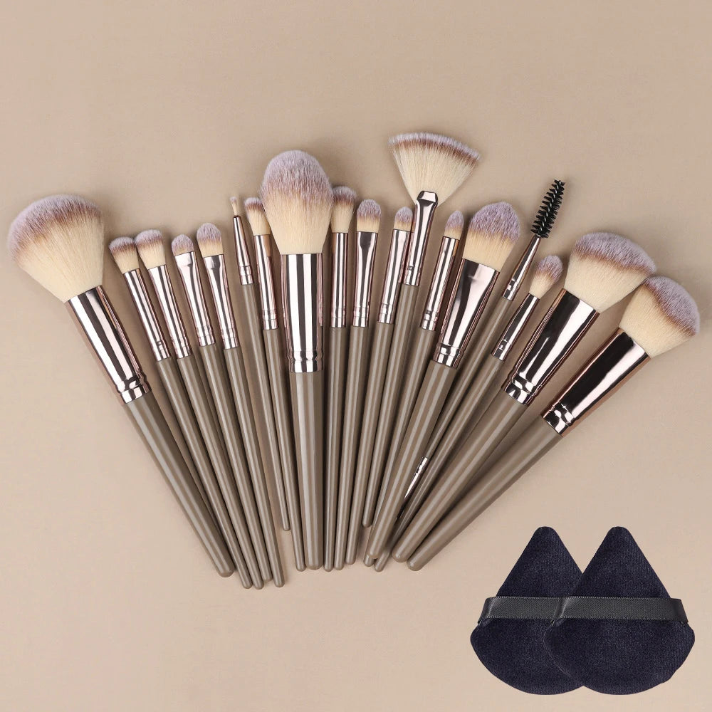Set Pinceaux Maquillage Fluffy 3 à 20 Pcs – Poudre Libre, Fards & Blush | Brosse Fond de Teint Femme
