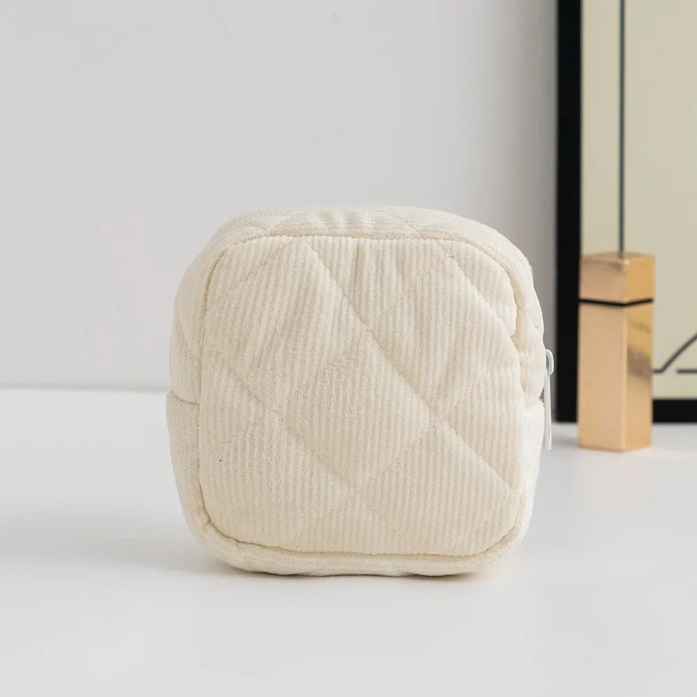 Pochette Hygiène Féminine – Trousse Serviettes & Tampons | Organisateur Cosmétique