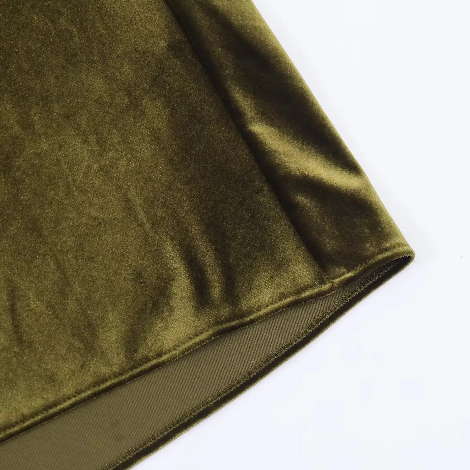 Robe Longue Femme Satin Rouge Col V Bretelles Sans Manches – Fermeture Dos Zip Élégante | HH Été 2025