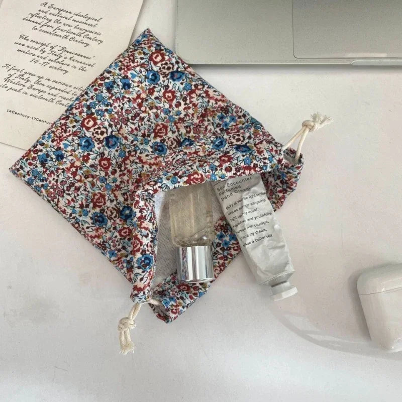 Trousse Maquillage Kawaii Florale - Pochette Cosmétiques & Voyage Cordon