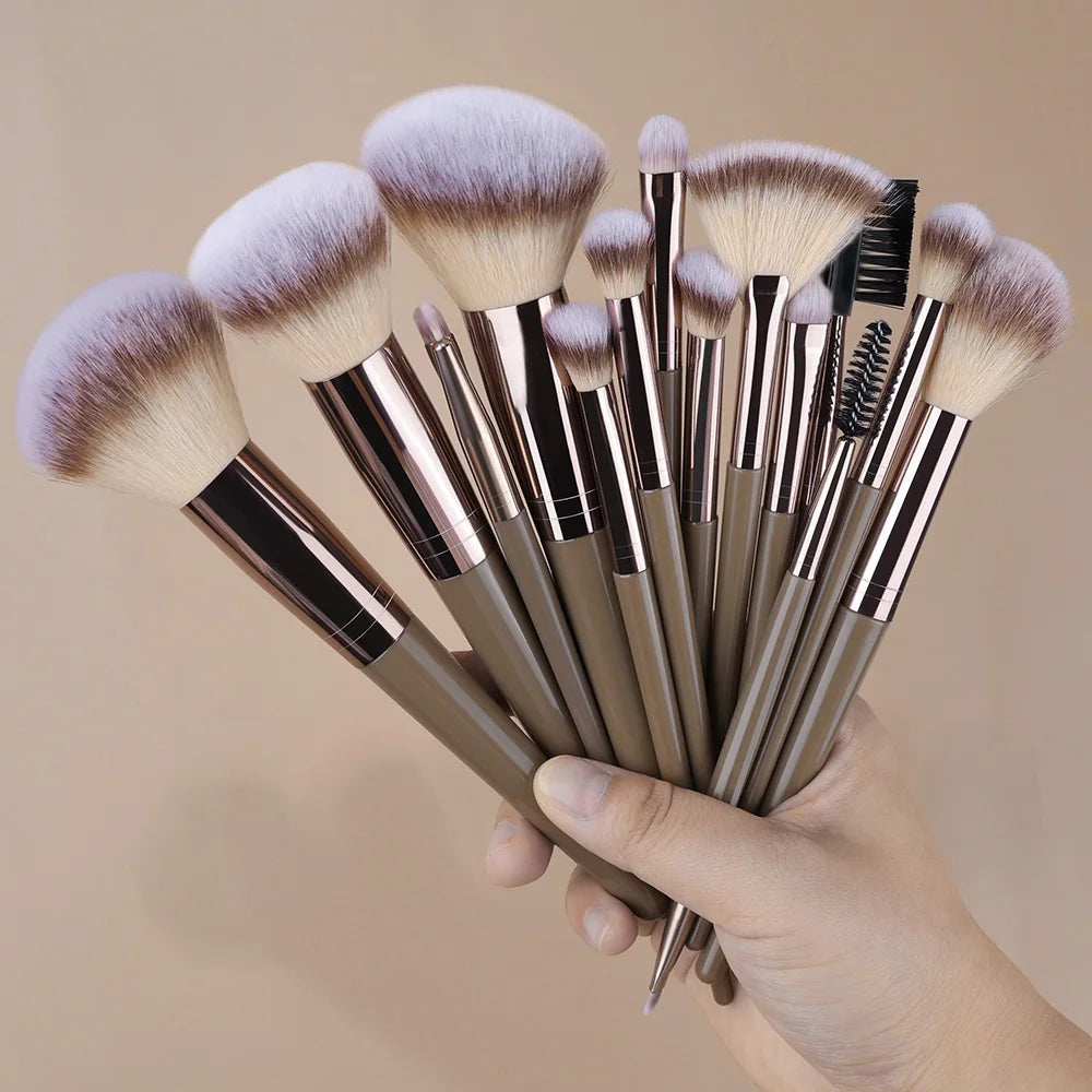Set Pinceaux Maquillage Fluffy 3 à 20 Pcs – Poudre Libre, Fards & Blush | Brosse Fond de Teint Femme