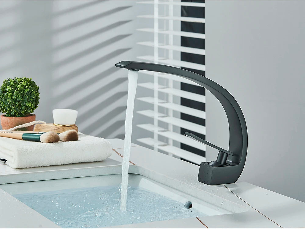 Uythner Robinet Lavabo Noir en Laiton – Mitigeur Mono-Commande 1 Trou | Eau Chaude & Froide Salle de Bain
