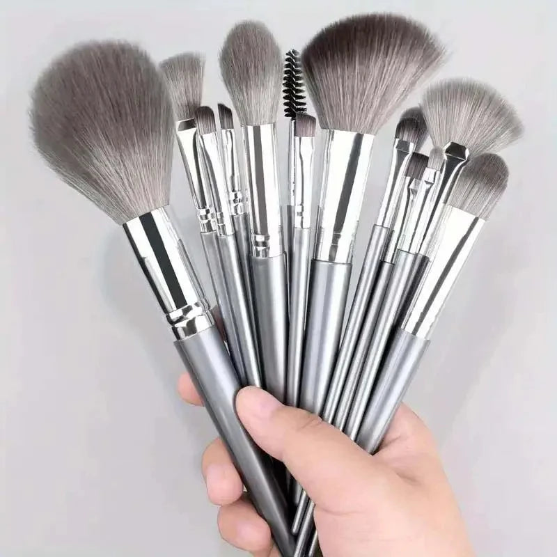 Set de Pinceaux Maquillage Ultra-Doux – Fard à Paupières, Fond de Teint, Poudre & Blush | Femme