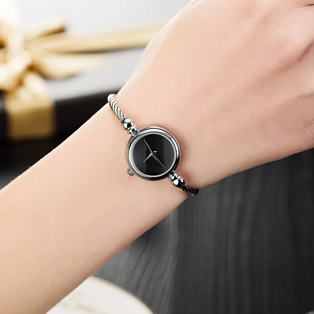 Montre Femme MAYZHISU Rétro Quartz Or – Bracelet Bangle Chaîne Acier Luxe Minimaliste