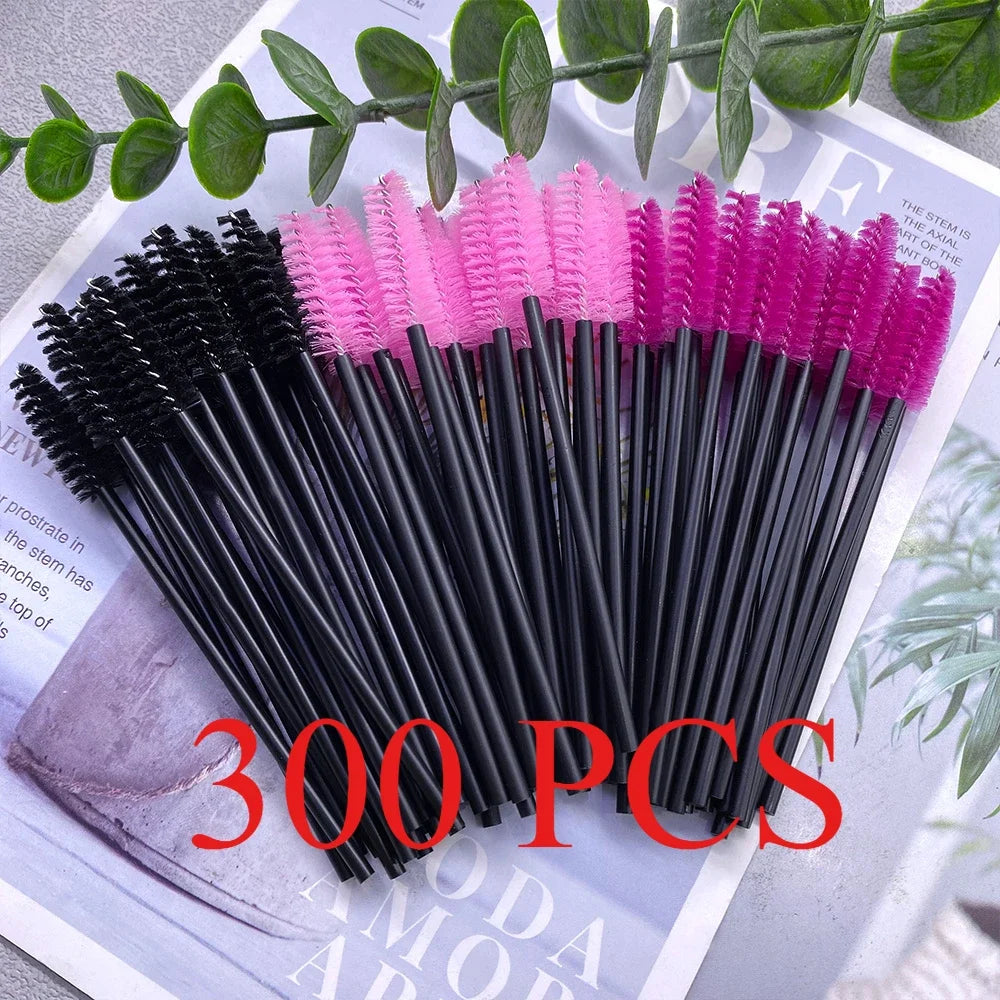 Brosses Mascara & Extension Cils – Lot 150 ou 300 Pcs | Spoolies Sourcils & Maquillage