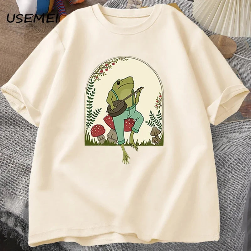 T-Shirt Homme Cottagecore Grenouille Banjo Champignon Aesthetic Coton Manches Courtes – Kawaii Nature Streetwear | Mode Homme Tendance