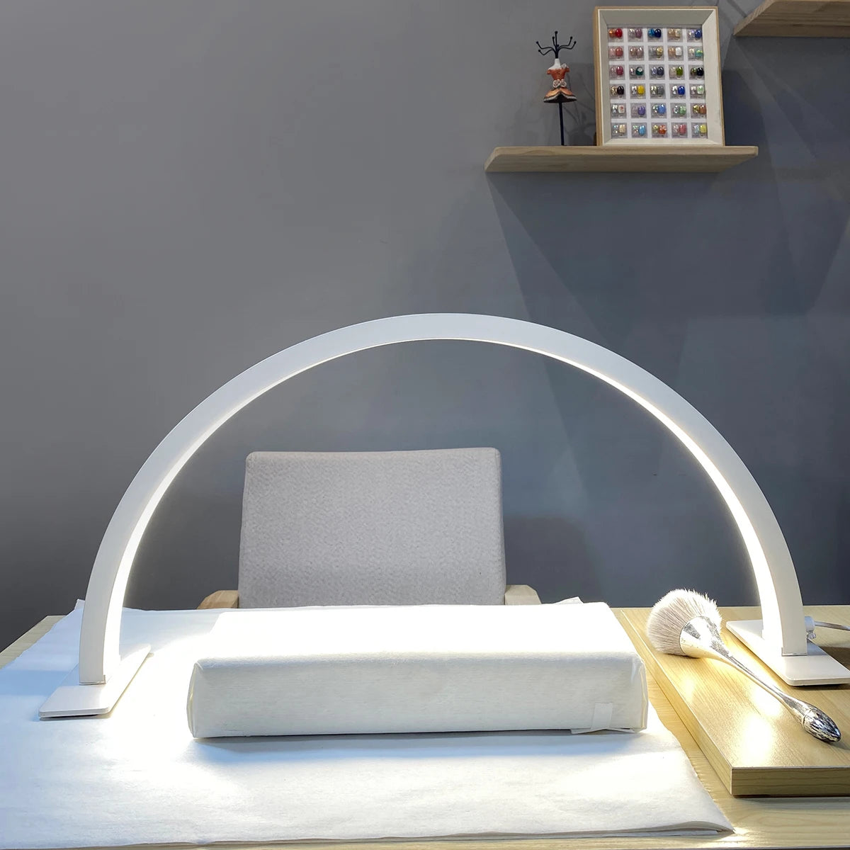 Lampe Annulaire LED Demi-Lune Bureau – Luminosité Réglable Salon Cils Tatouage Ongles | Lampe Maquillage Professionnel
