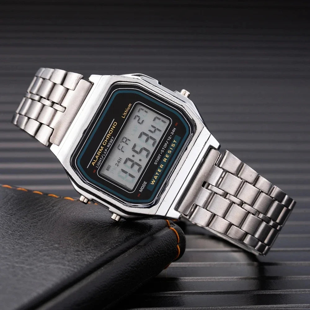 Montre Unisexe Digital LED Or Sport 2025 – Bracelet Électronique Étanche Homme Femme