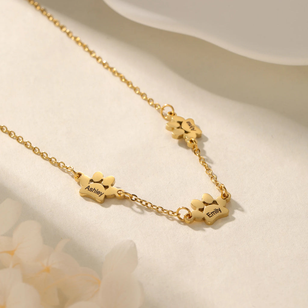Collier Patte de Chien Personnalisé Prénom – Pendentif Minimaliste Bijou Animal Famille