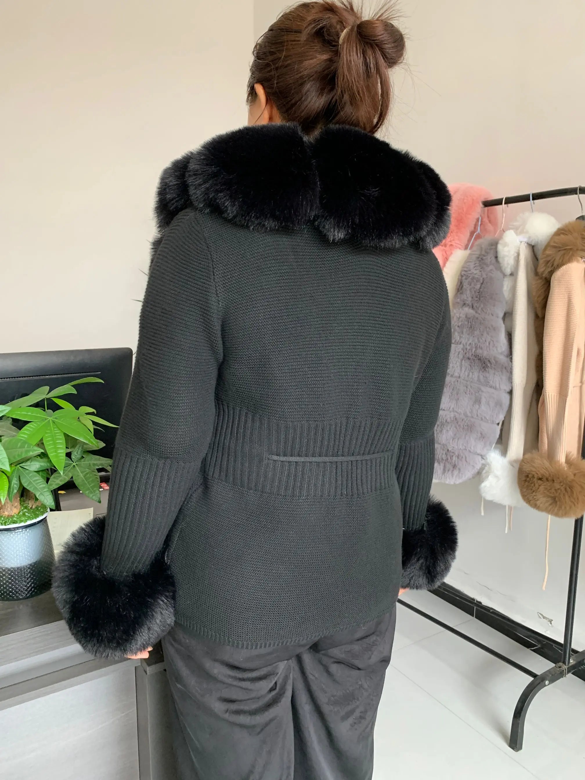 Damen Cardigan Strick Kragen Kunstpelz Fuchs Elegant – Chic & Luxuriöser Pullover Mantel | Frühling Herbst