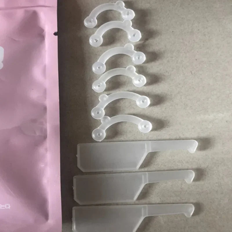 Clip Rehausseur de Nez 3D Invisible – Rhinoplastie Sans Chirurgie | Redresse & Affine le Nez | Outil Beauté Indolore