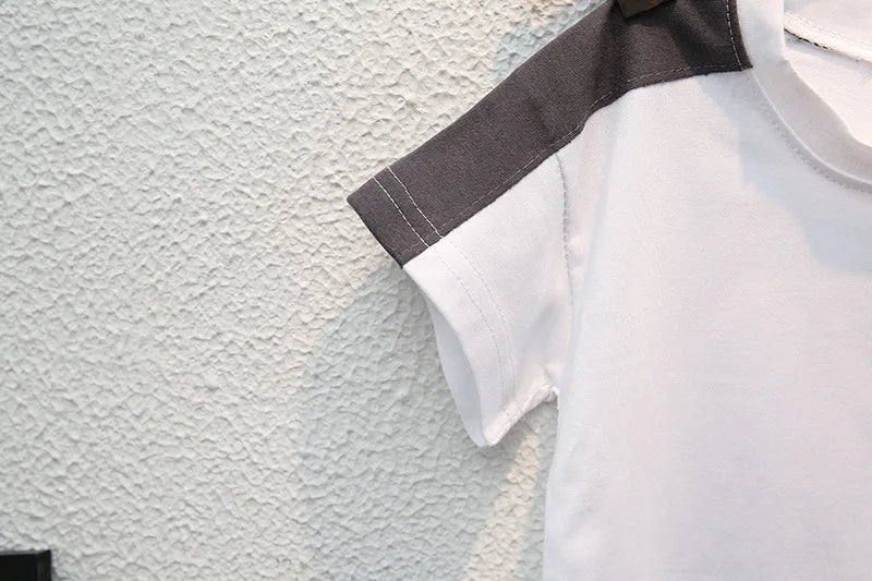 Ensemble 2 Pièces Bébé Garçon Été T-Shirt Imprimé Lettres + Short Cargo Coton – Tenue Fashion Infant