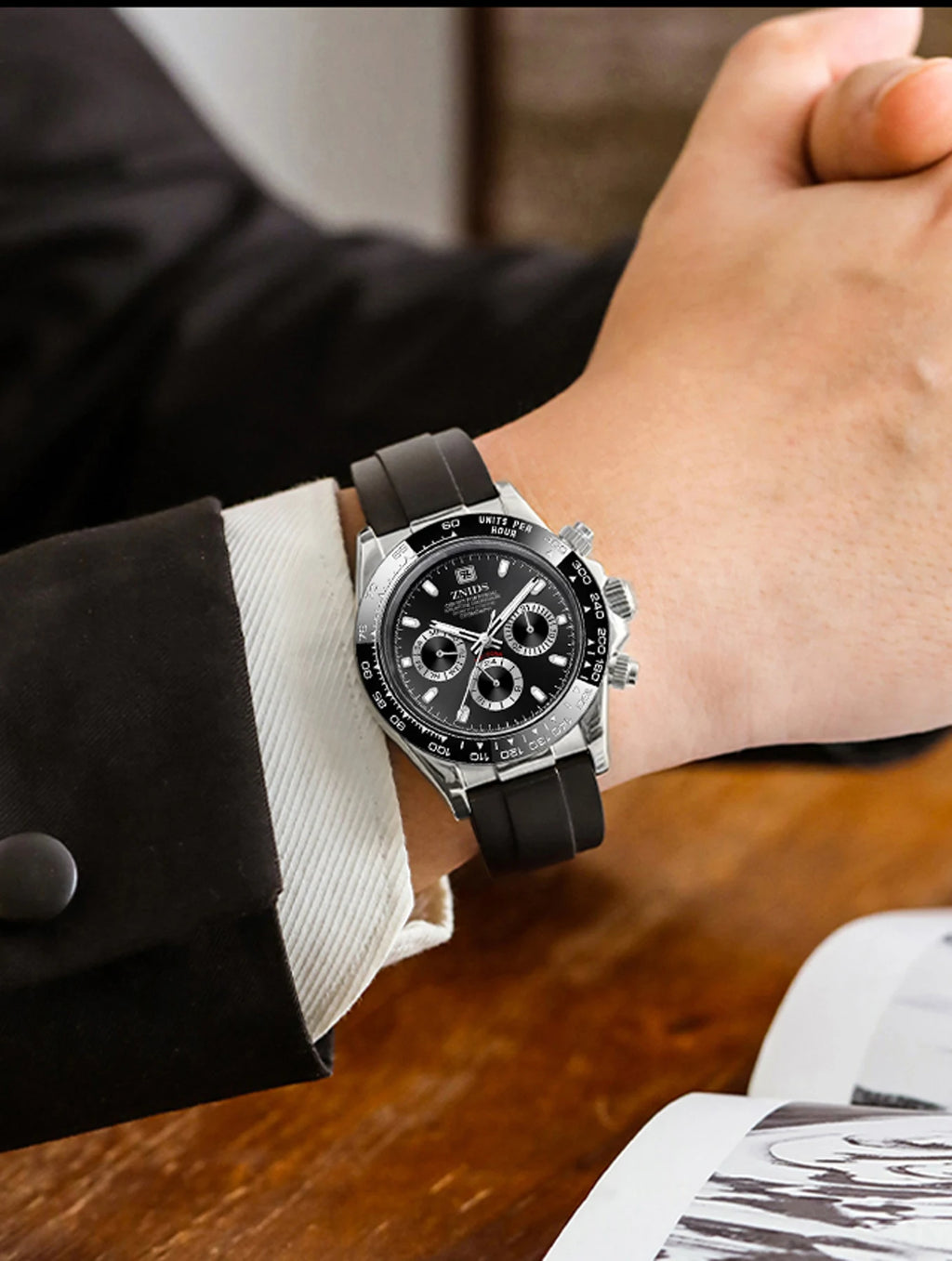 Montre Homme Luxe Légère Quartz Bracelet Silicone – Étanche Multifonction Business & Quotidien