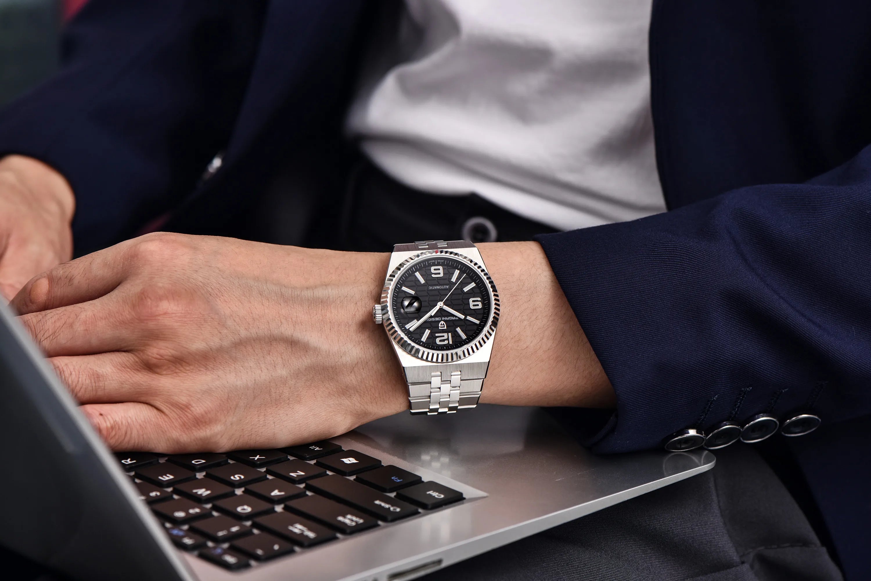 Montre Homme Luxe PAGANI DESIGN 2026 Automatique Cadran 3D Losange Verre Saphir – Business Fashion